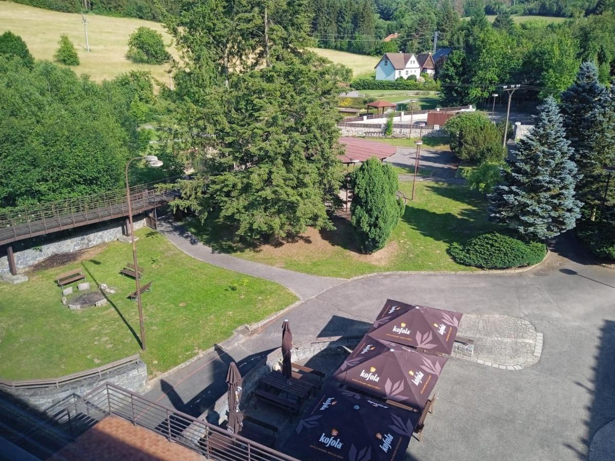 Hotel Forestyma Hodonín Extérieur photo