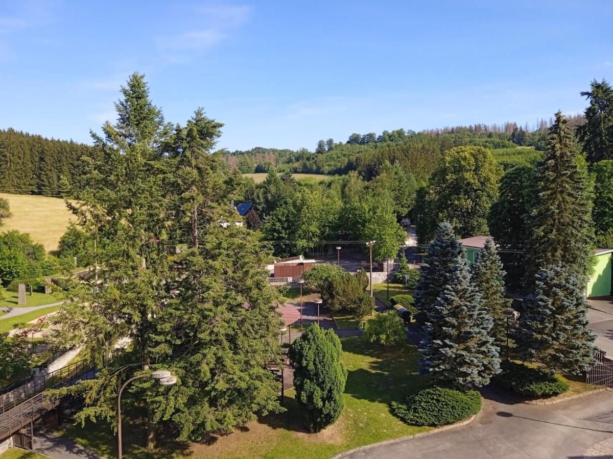 Hotel Forestyma Hodonín Extérieur photo